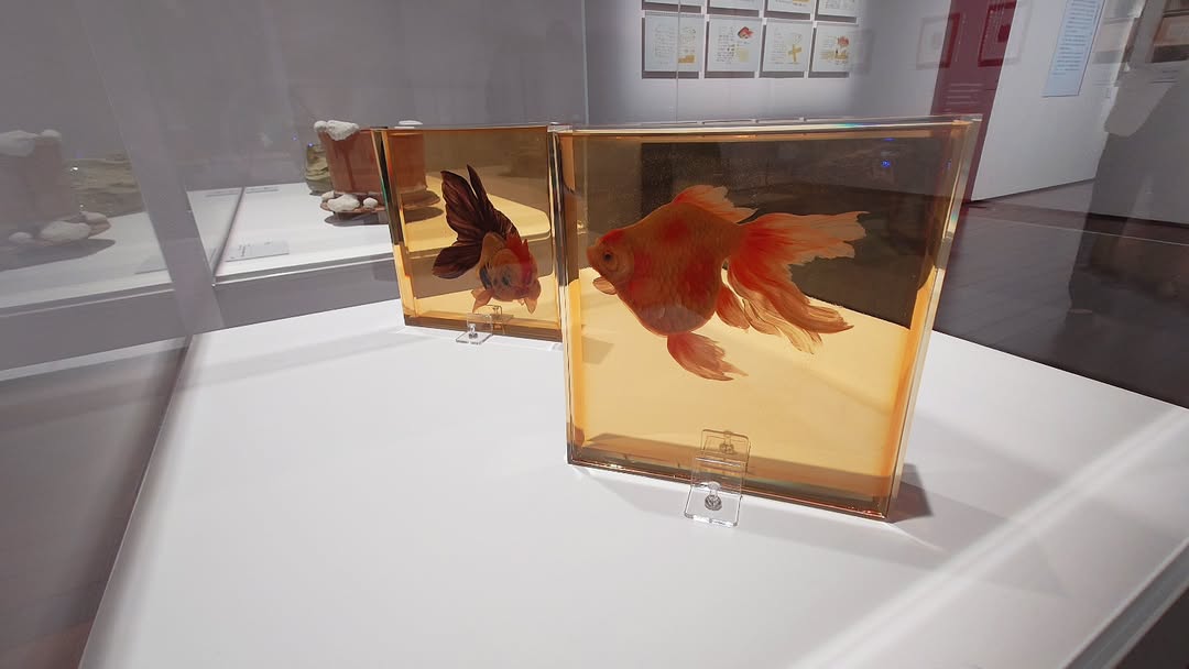 ｢深堀隆介展 水面のゆらぎの中へ｣